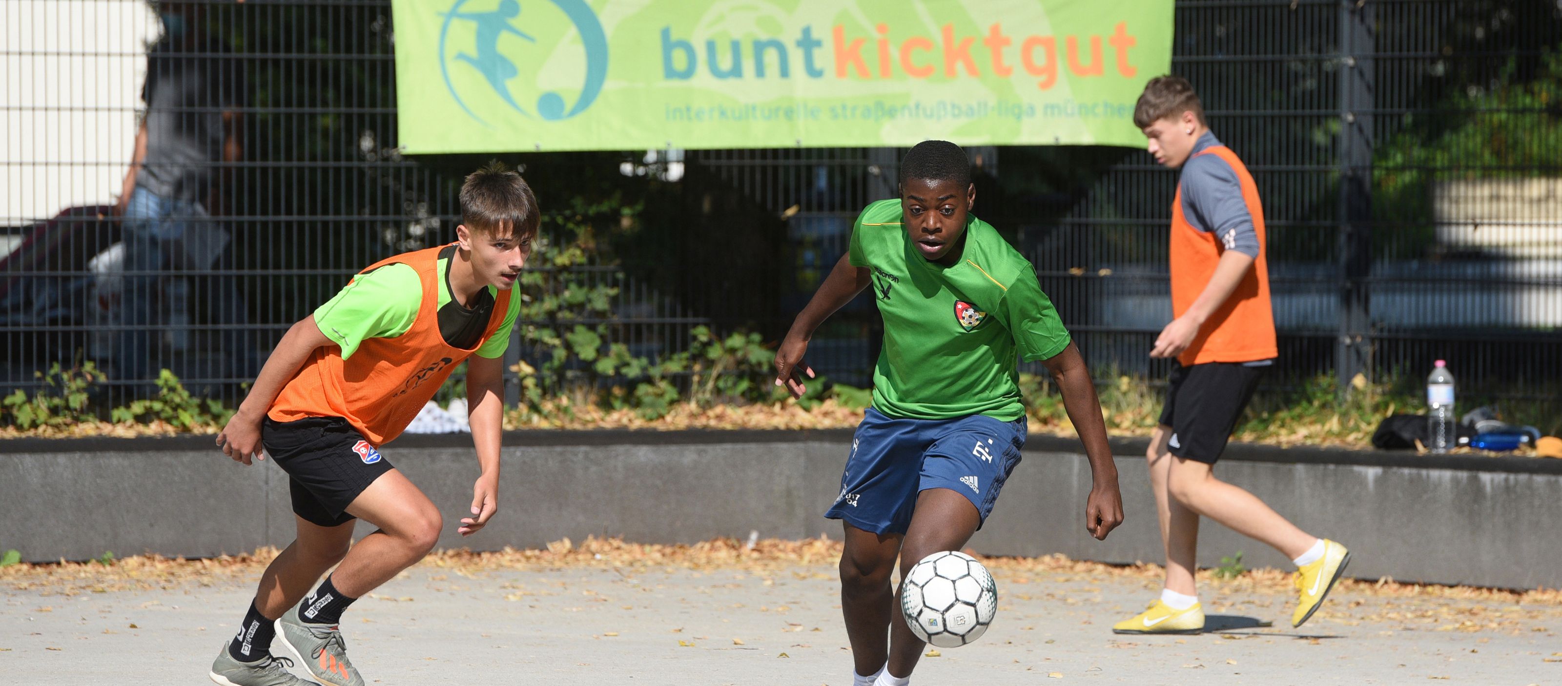 Streetfootball Workshops mit buntkicktgut